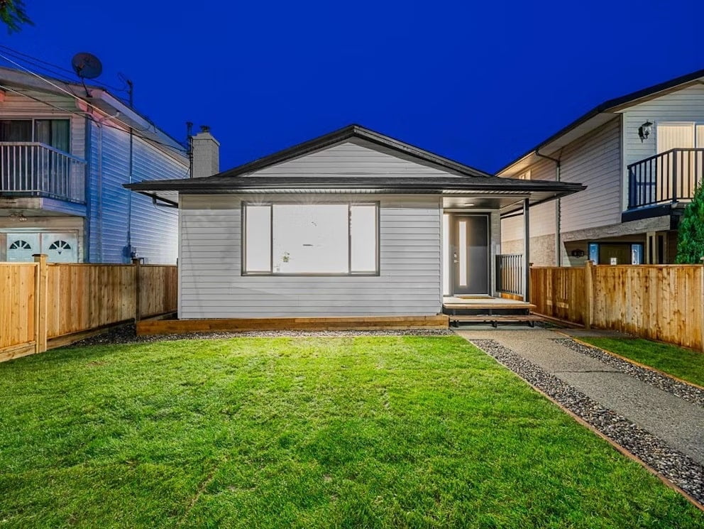 Sold-by-Navid-1939-Coquitlam-Avenue