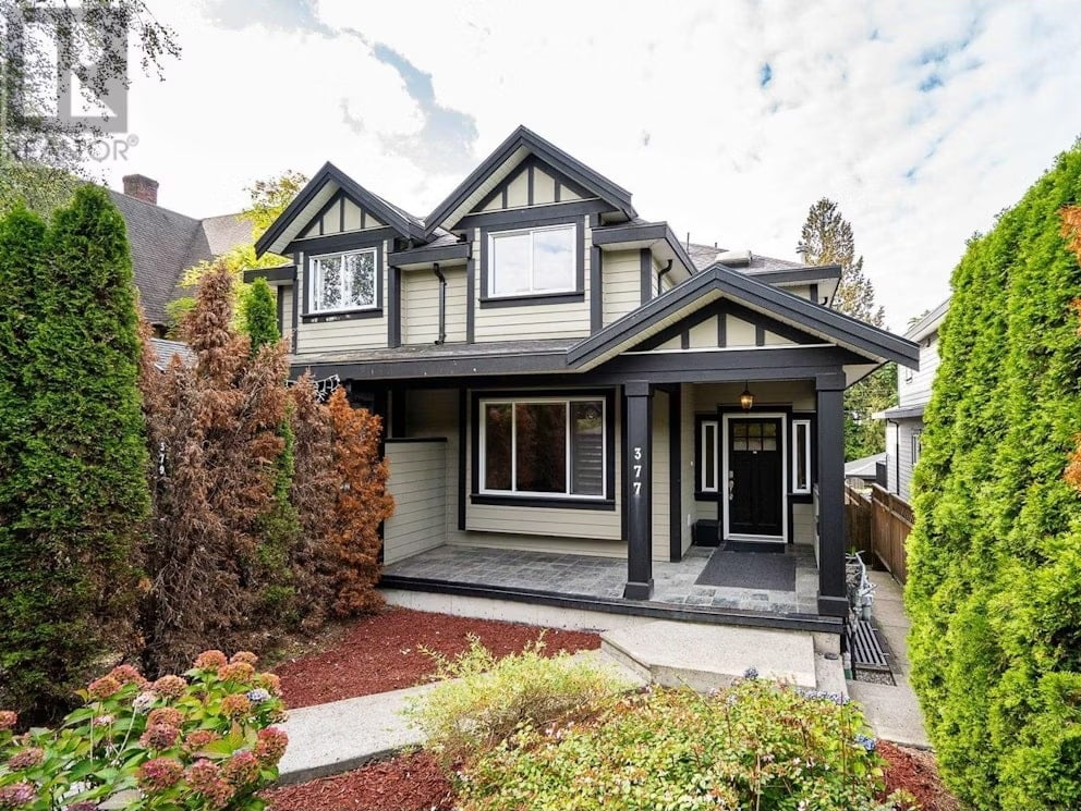 sold by navid 377 E 5th Street