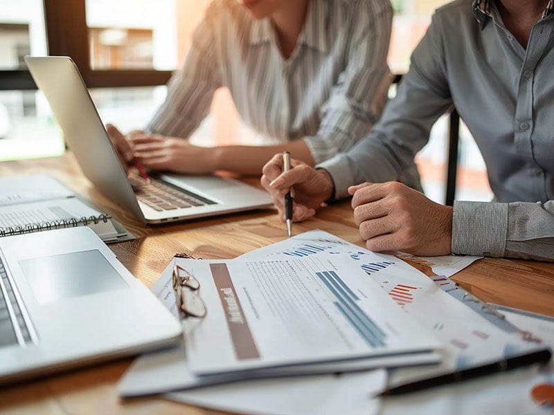 Mortgage Advisor-real estate market-statistics