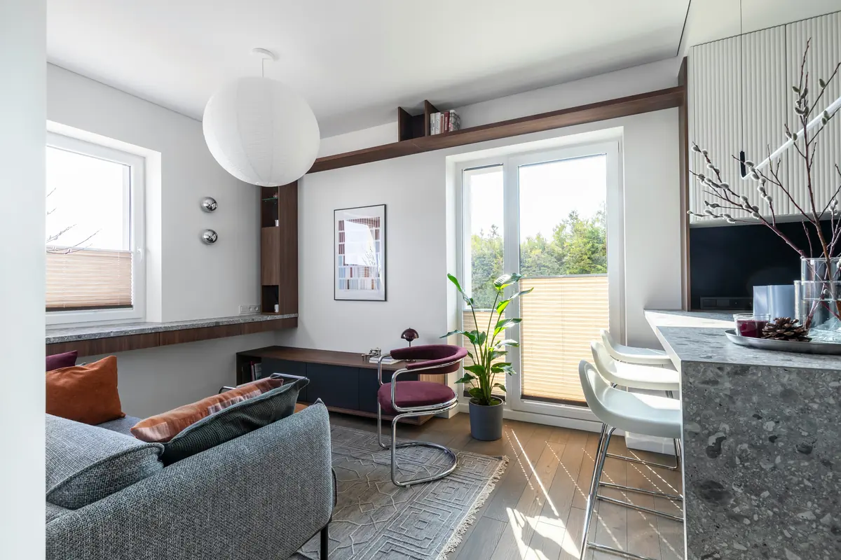 Navid Hakimi Group North Vancouver Short-Term Rental Rules | Owner Guide 1 Sunny modern apartment living room