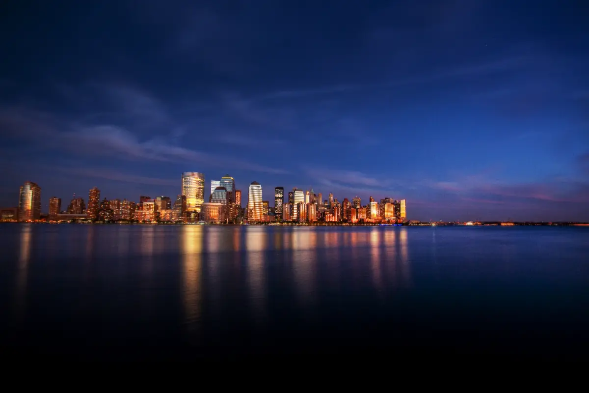 Navid Hakimi Group Moving From Toronto to Vancouver: What Your Housing Budget Actually Buys Here 3 City skyline illustrating daily travel and commuting choices